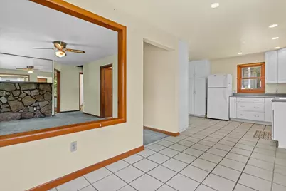 722 Christianson Avenue, Madison, WI 53714 - Photo 5