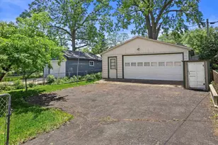 722 Christianson Ave, Madison, WI 53714 - Photo 27