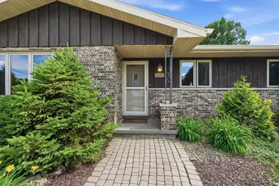 7003 Park Circle, Middleton, WI 53562 - Photo 3