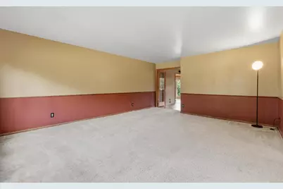 7003 Park Circle, Middleton, WI 53562 - Photo 5