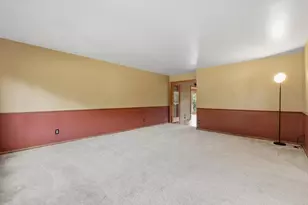 7003 Park Cir, Middleton, WI 53562 - Photo 5