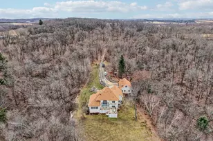 W9460 Welch Rd, Elroy, WI 53929 - Photo 77