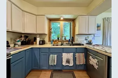 703 Meadowview Lane, Lodi, WI 53555 - Photo 11