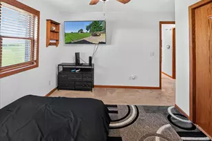 2267 Manley Dr, Sun Prairie, WI 53590 - Photo 29