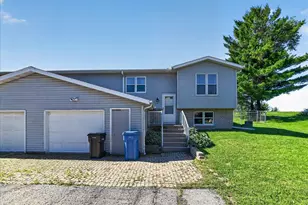 2267 Manley Dr, Sun Prairie, WI 53590 - Photo 1