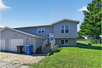 2267 Manley Drive, Sun Prairie, WI 53590 - Photo 3
