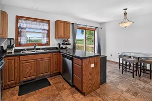 2267 Manley Dr, Sun Prairie, WI 53590 - Photo 17