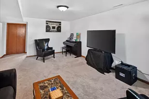 2267 Manley Dr, Sun Prairie, WI 53590 - Photo 35
