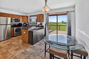 2267 Manley Dr, Sun Prairie, WI 53590 - Photo 15
