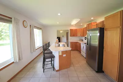 2209 S Ellis Road, Janesville, WI 53548 - Photo 5