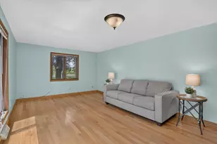 1270 Hillside Rd, Edgerton, WI 53534 - Photo 5