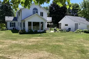 4207 Bainbridge St, Monona, WI 53716 - Photo 5