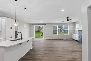 533 Redan Dr, Madison, WI 53593 - Photo 11
