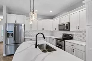 533 Redan Dr, Madison, WI 53593 - Photo 13