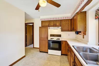 409 Riverwood Bend, DeForest, WI 53532 - Photo 15