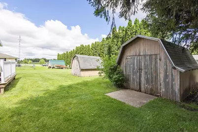 415 W Benton Street, Cuba City,  53807 - Photo 25