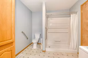 415 W Benton St, Cuba City,  53807 - Photo 11