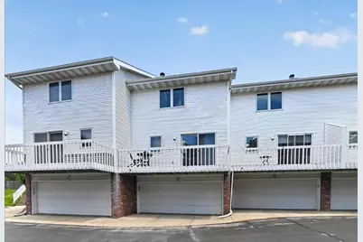3212 Dorchester Way, Madison, WI 53719 - Photo 15