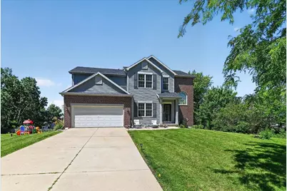 5150 Crescent Oaks Drive, Madison, WI 53704 - Photo 3