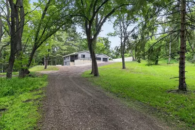 2226 N Britt Road, Janesville, WI 53548 - Photo 5