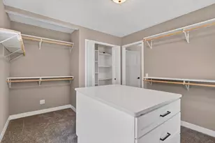 2226 N Britt Rd, Janesville, WI 53548 - Photo 23