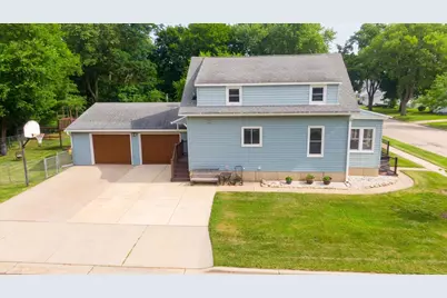 621 Dallas Street, Sauk City, WI 53583 - Photo 5