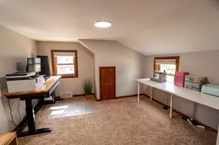 621 Dallas St, Sauk City, WI 53583 - Photo 25