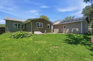 338 Almeron St, Janesville, WI 53536 - Photo 7