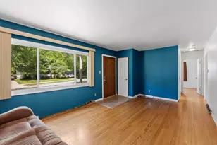 2102 S 99th St, West Allis, WI 53227 - Photo 5
