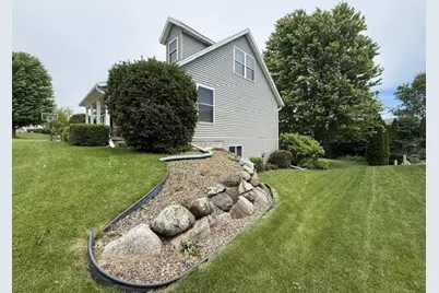 3009 Allies Lane, Cross Plains, WI 53528 - Photo 5