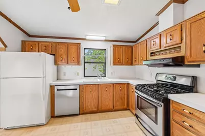 4823 Schoen Road #109, Racine, WI 53182 - Photo 13