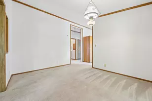 4823 Schoen Rd, Racine, WI 53182 - Photo 9