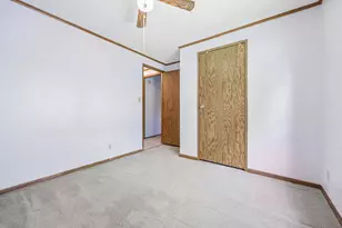 4823 Schoen Rd, Racine, WI 53182 - Photo 29