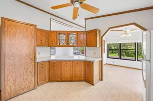 4823 Schoen Rd, Racine, WI 53182 - Photo 15