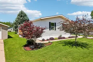 504 Harbor Heights Dr, Racine, WI 53185 - Photo 37