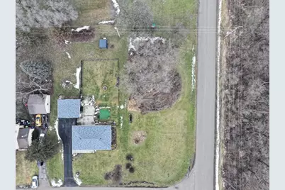 .34 Ervins Place, Sussex, WI 53089 - Photo 3