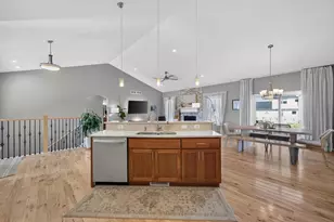 301 Liberty Park Dr, Oregon, WI 53575 - Photo 7