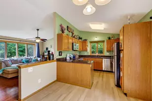 6 Autumn Jade Ct, Madison, WI 53719 - Photo 9