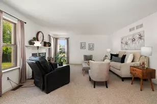 185 Moorland Pl, Sun Prairie, WI 53590 - Photo 17