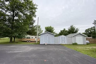 292 Ember Dr, Oxford, WI 53952 - Photo 3