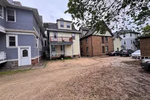 928 Spaight St, Madison, WI 53703 - Photo 3