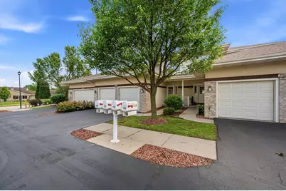 737 Clardell Drive, Sun Prairie, WI 53590 - Photo 3