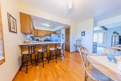 2410 E Oregon Trail, Janesville, WI 53546 - Photo 7