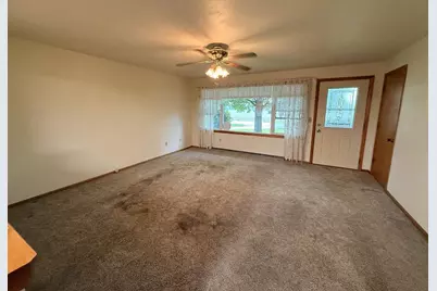 3926 N Harmony Townhall Road, Janesville, WI 53546 - Photo 9