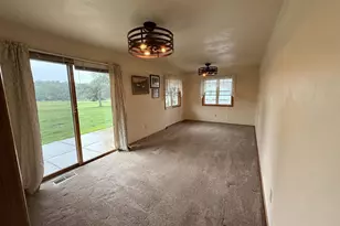 3926 N Harmony Town Hall Rd, Janesville, WI 53546 - Photo 11