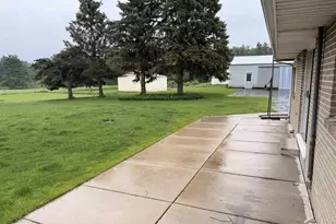 3926 N Harmony Town Hall Rd, Janesville, WI 53546 - Photo 35