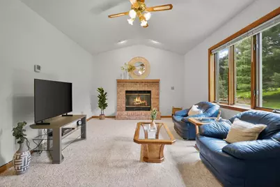 2928 Maple Run Drive, Madison, WI 53719 - Photo 17