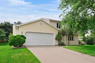 2928 Maple Run Dr, Madison, WI 53719 - Photo 1