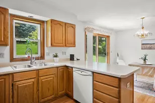 2928 Maple Run Dr, Madison, WI 53719 - Photo 13