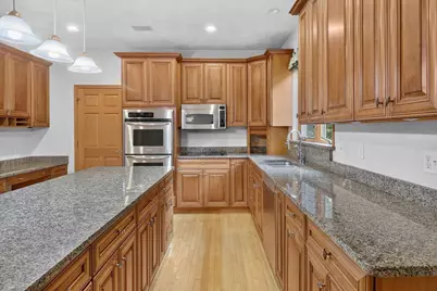 5035 N Northwood Trace, Janesville, WI 53545 - Photo 21